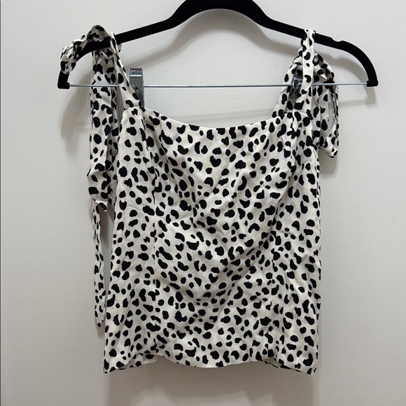 Reformation Ellora Top In Cheetah - Picture 2 of 5